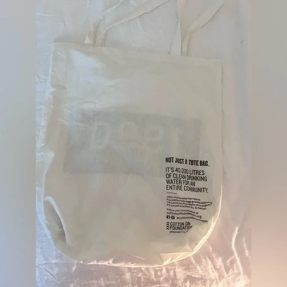 Cotton On foundation White and Black Tote Bag - Picture 2 of 2